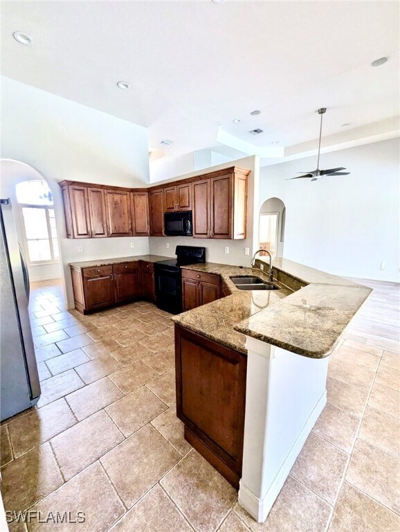 Foto del edificio - 27031 Edenrock Court