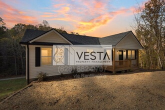 Building Photo - 16 Meadows Town Rd Building Photo - 16 Meadows Town Rd