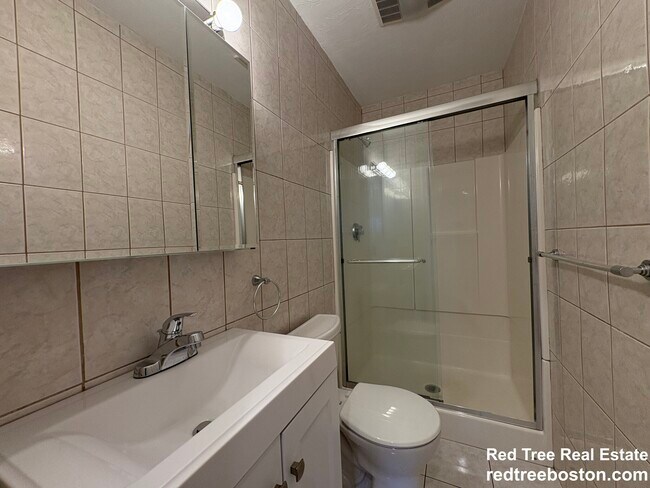 Foto del edificio - 73 Thatcher St