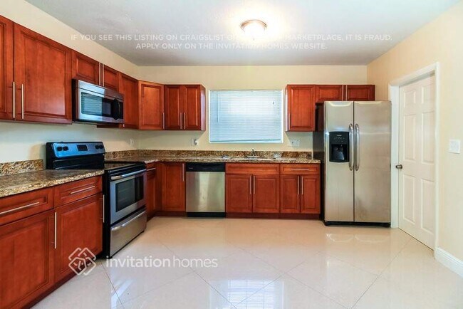 Foto del edificio - 5660 W 9th Ct