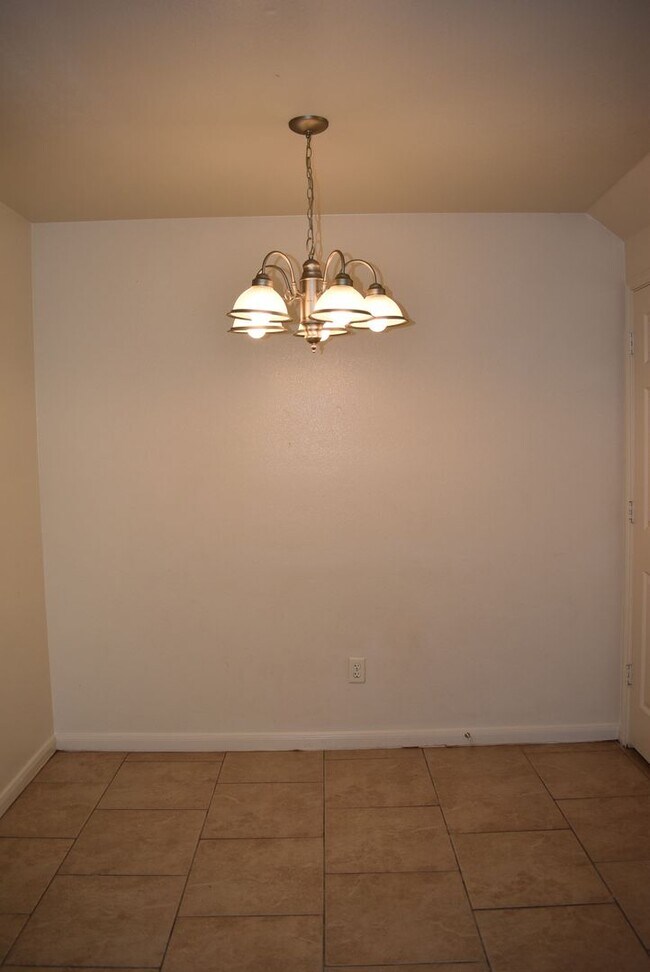 Foto del edificio - 3411 Turner Ave