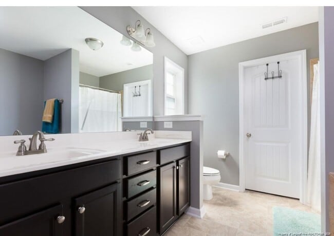 Building Photo - 476 Blackhawk Lane