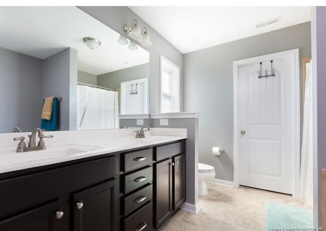 Foto del edificio - 476 Blackhawk Lane