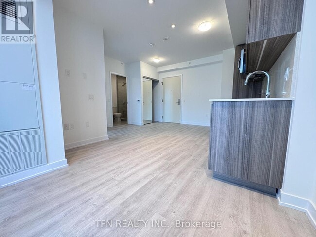 Photo du bâtiment - 15 Richardson St