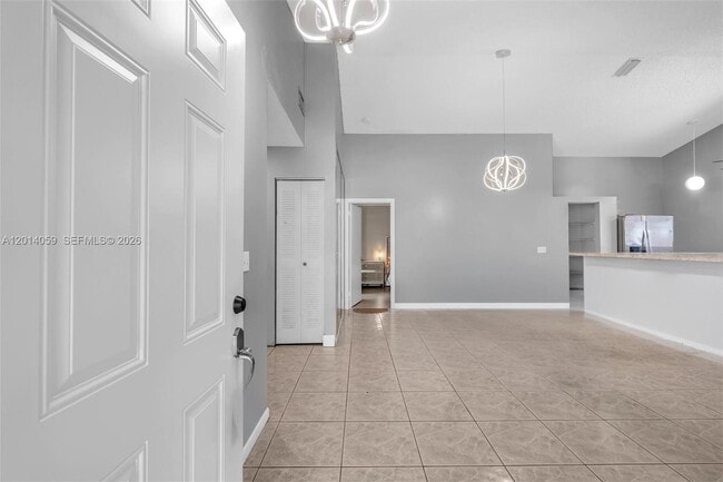 Foto del edificio - 1308 E Glen Oak Rd