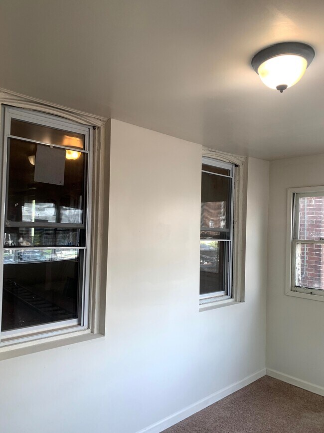 Foto del edificio - 118 E 21st St