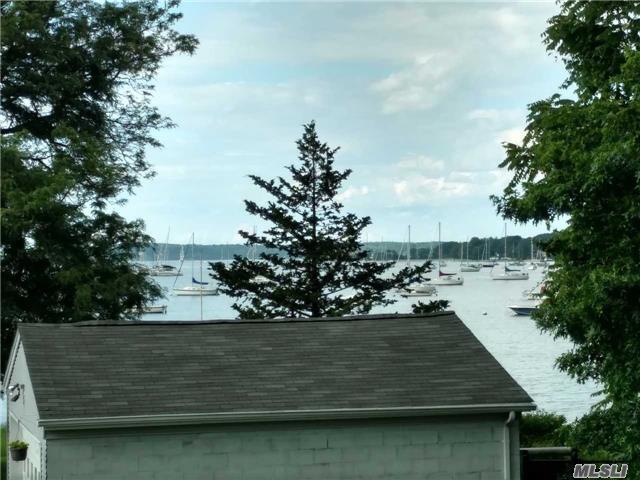 Building Photo - 6 Seawanhaka Pl