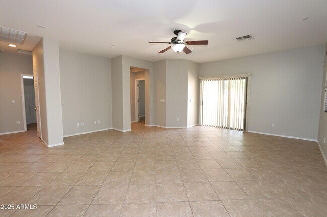 Foto del edificio - 4116 W Allen St