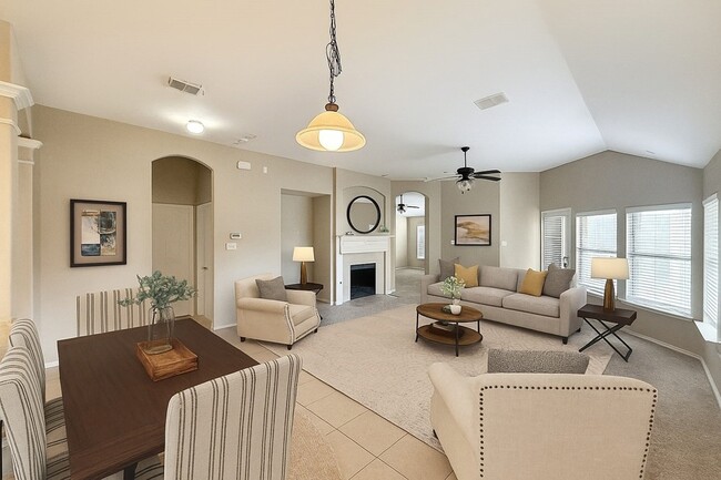 Photo - 1713 Lake Way Dr House