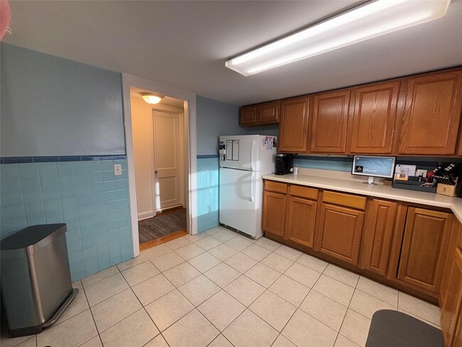 Building Photo - 231 Blauvelt Rd