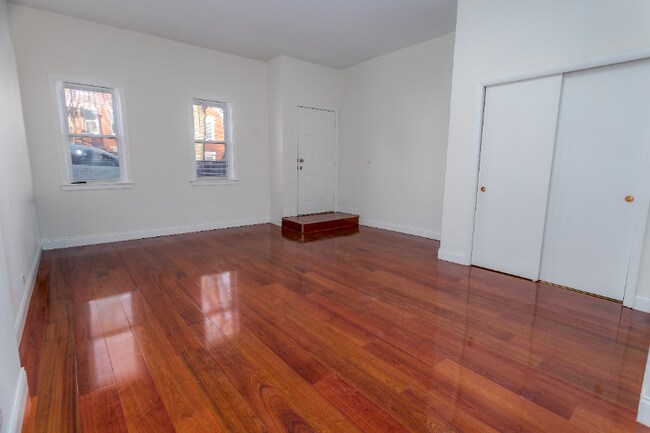 Photo - 1651 W 38th Pl Apartment