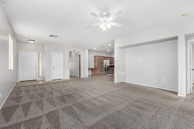 Foto del edificio - 18545 W Paseo Way