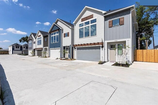 Building Photo - 7704 Nasser Ln
