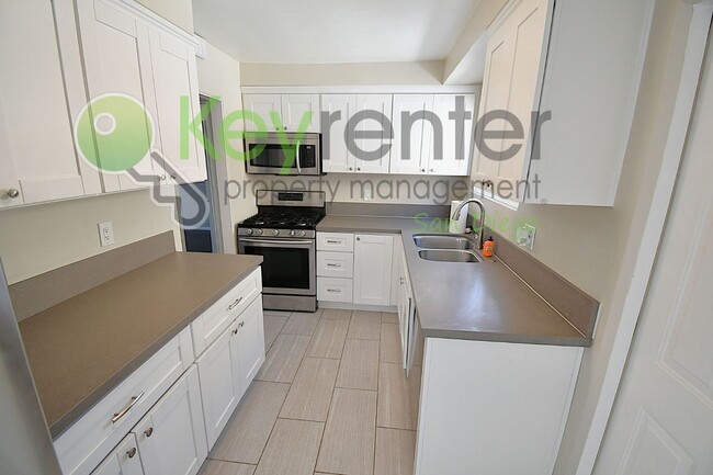 Building Photo - 4517 55th St