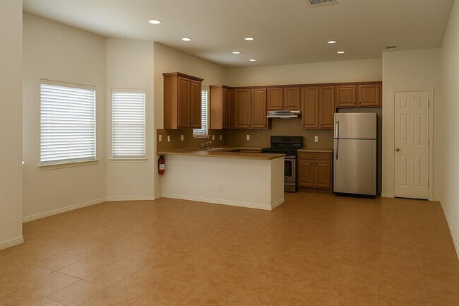 Foto del edificio - 311 Nelray Blvd