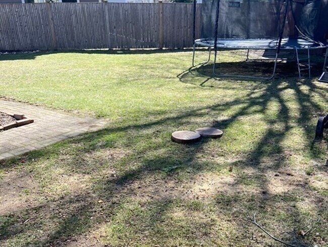 Foto del edificio - 18 Pine St