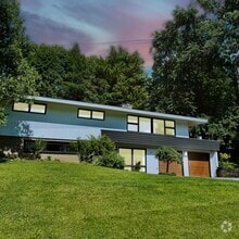 Building Photo - 407 Churchill Ln