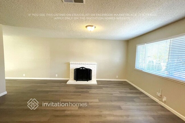 Building Photo - 361 Inverness Dr
