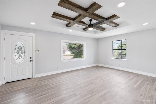 Building Photo - 22 E Samano St