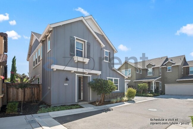 Foto del edificio - 272 Hopkins Ct