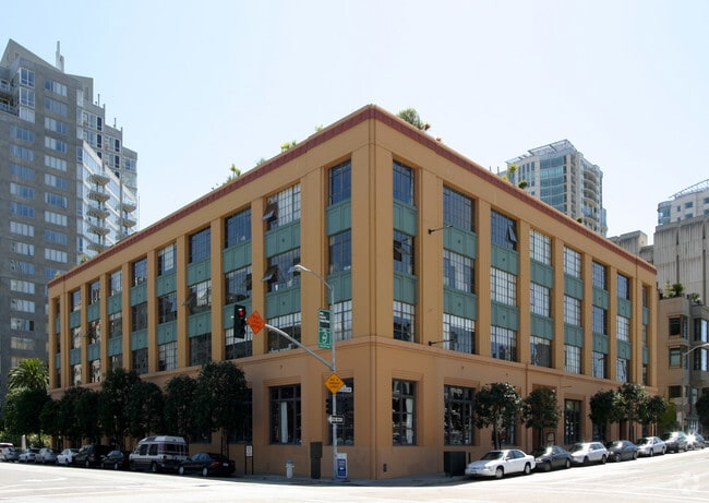 Building Photo - 301 Folsom St