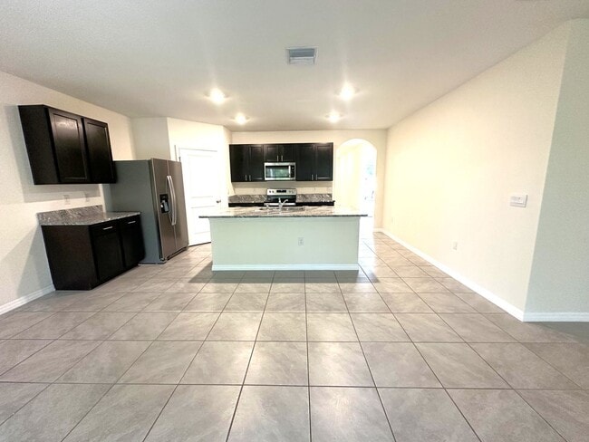 Foto del edificio - Lake Diamond North 4 Bed, 2 Bath