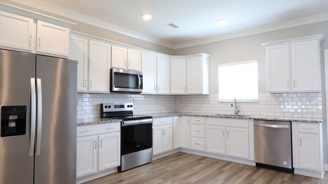 Foto del edificio - 3920 Dunbar Ave