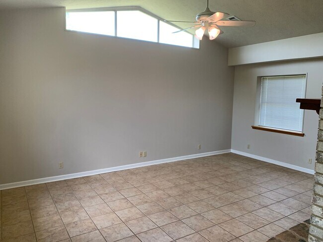 Building Photo - Unique Home and Land in Camp Hill