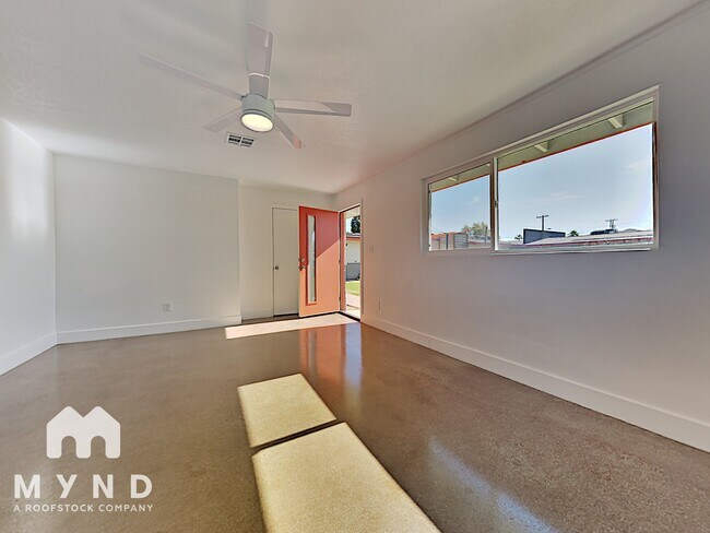 Foto del edificio - 4824 E Willetta St