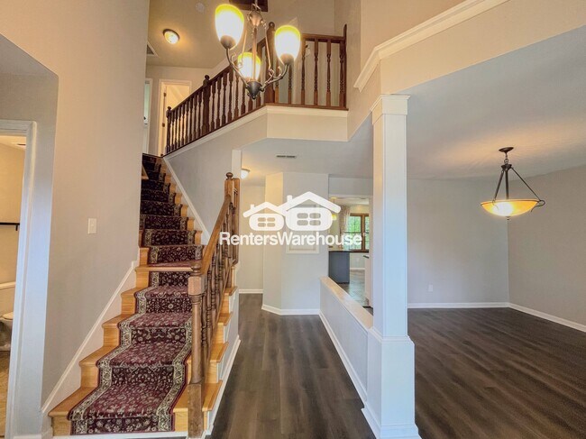 Foto del edificio - 2045 Cheshire Forest Ct