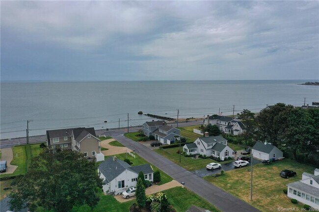 Foto del edificio - 16 S Cove Rd