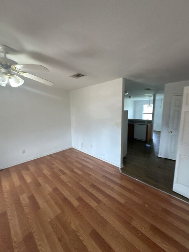 Building Photo - 3414 Cantabrian Dr