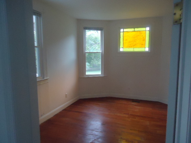 Building Photo - 4406 Adelle Terrace