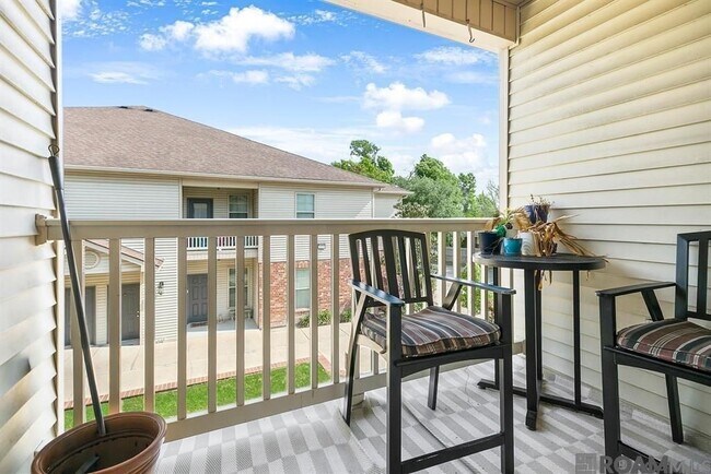 Building Photo - 1362 Brightside Dr