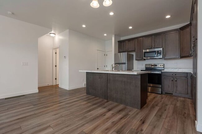 Building Photo - Beautiful Row End Townhouse w 2 car attached