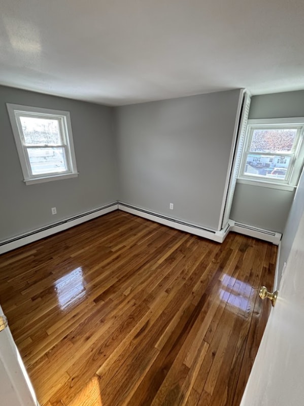 Building Photo - 131 Main St