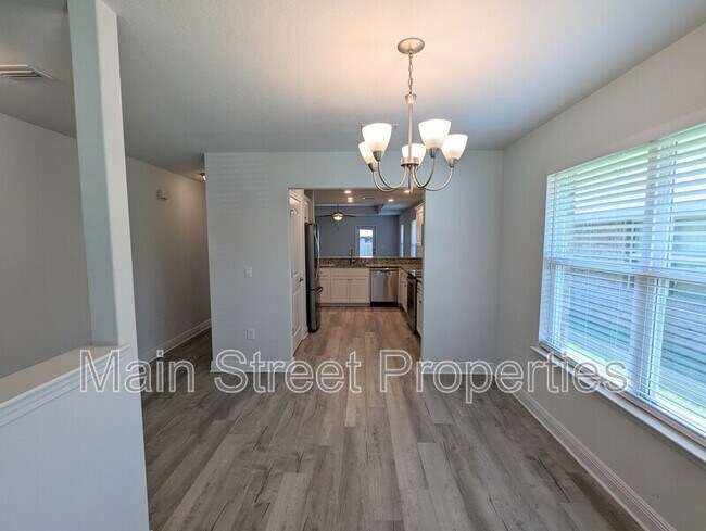 Foto del edificio - 4723 Frances St