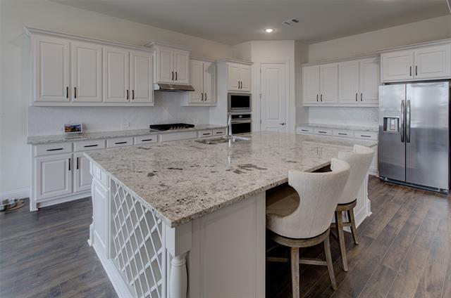 Foto del edificio - 4031 Yellow Jasmine Ln