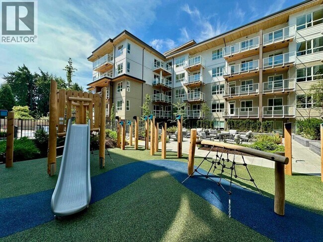 Photo du bâtiment - 723-723 Grover Ave