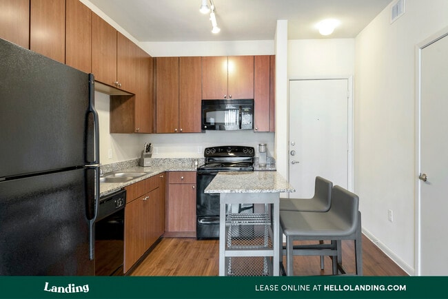 Building Photo - 1055 N Anchor Way