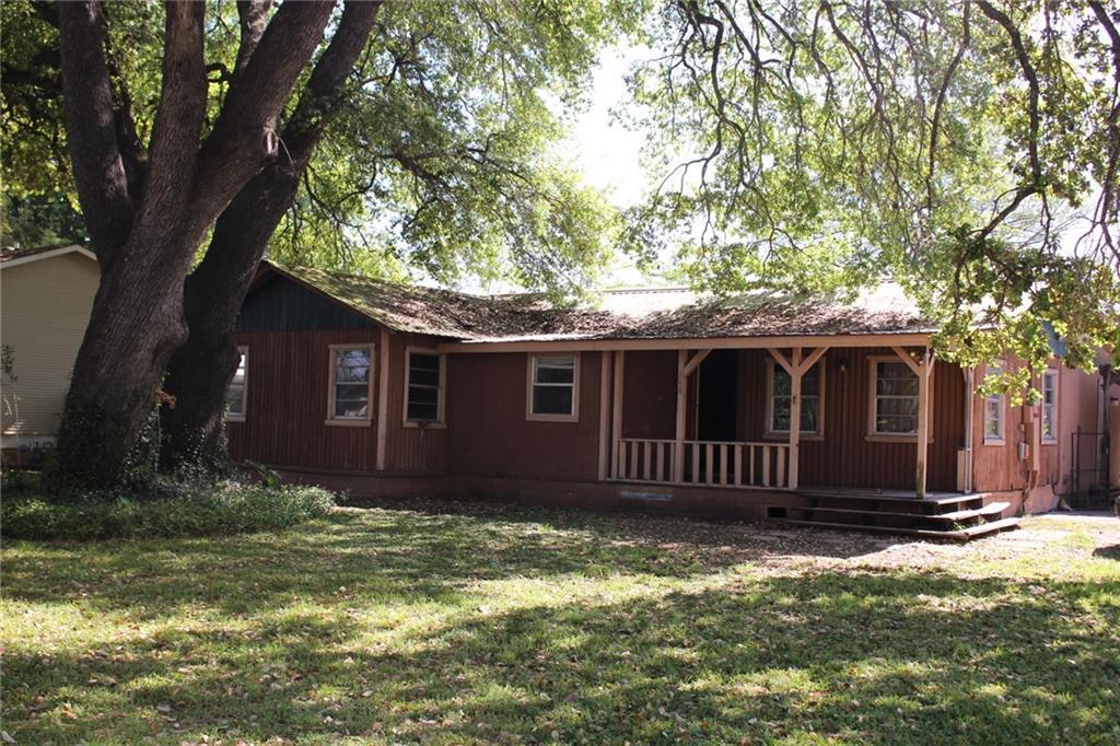 200 Turney St, Smithville, TX 78957 House Rental in Smithville, TX