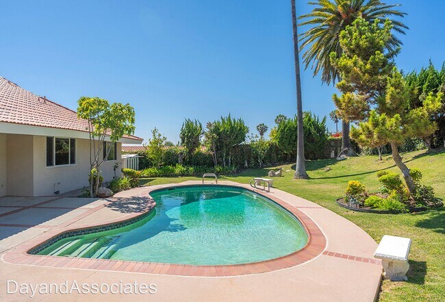 Foto del edificio - 4 br, 4 bath House - 30404 Rhone Drive