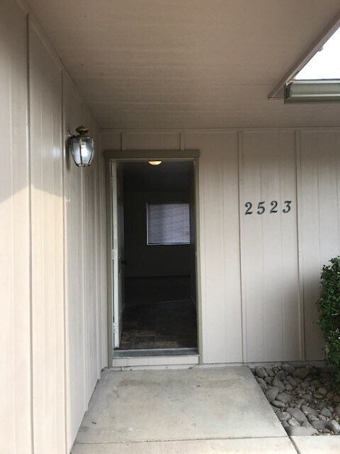 Foto del edificio - 2523 SW Fissure Loop