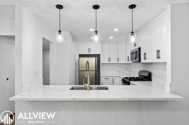 Building Photo - 25652 Rimgate Dr