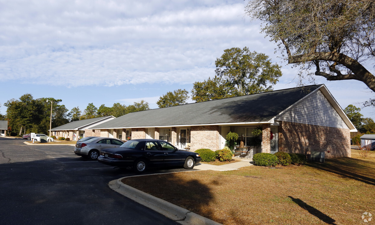 Primary Photo - Country Haven Apartments