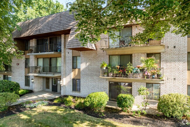 Oficina principal 2 - The Heritage at White Pond