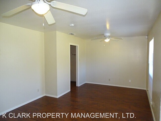 Building Photo - 3 br, 2 bath House - 4850 SHADYDALE  DR