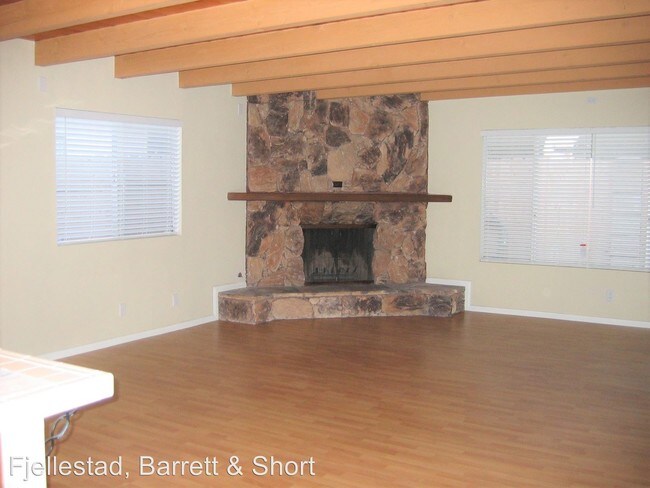 Building Photo - 3 br, 2 bath House - 10837 Worthing Ave