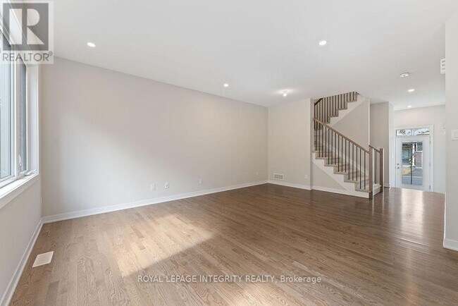 Building Photo - 255 Falsetto St