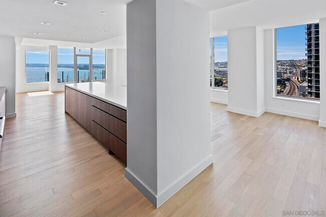 Foto del edificio - 1388 Kettner Blvd